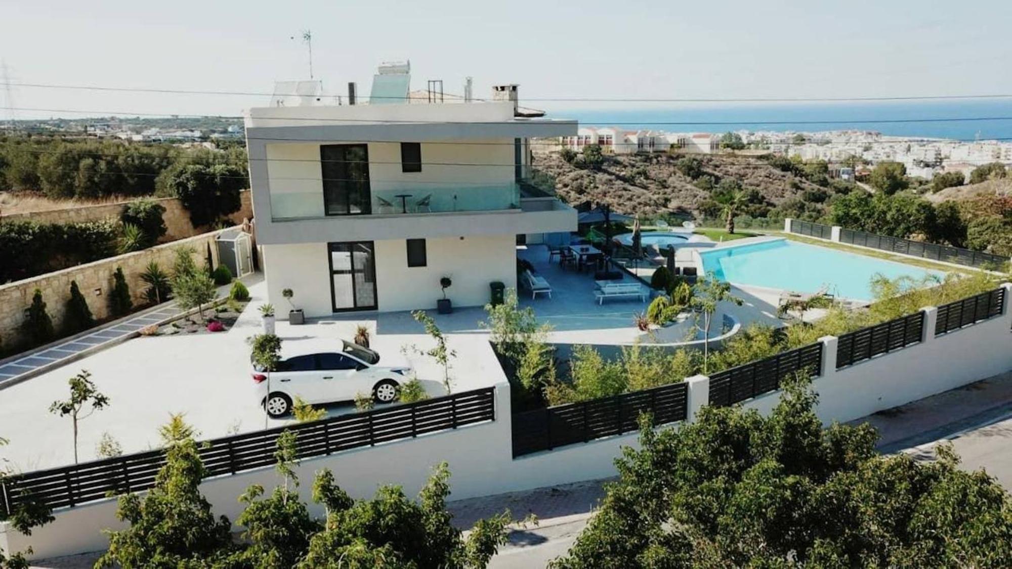 Orama Luxury Villa 4 Bedrooms With Private Pool Hersonissos  Luaran gambar